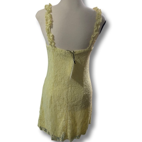 Emory Park Lace Flower Styled Mini Dress - Picture 5 of 7